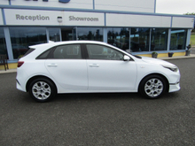 2024 Kia Ceed 1.6L Diesel Hybrid For Sale Images