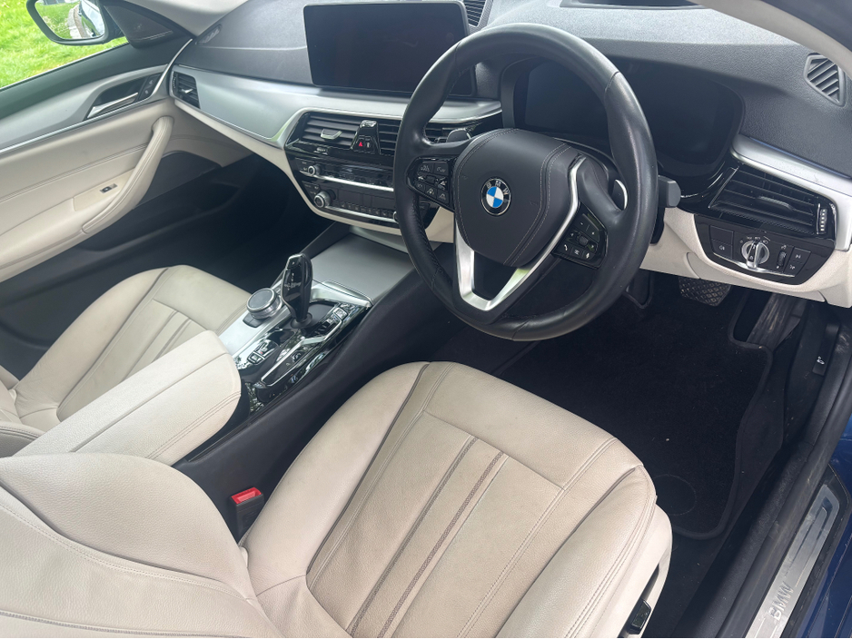 2021 BMW 5 Series 2.0L Petrol Plug-in Hybrid For Sale Images