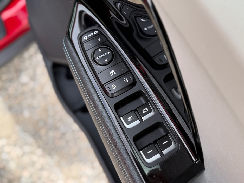 2019 Kia Niro 1.6L Petrol Plug-in Hybrid For Sale Images