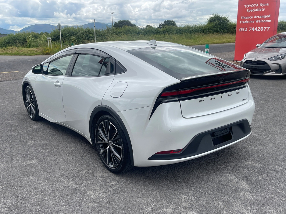 2023 Toyota Prius 2L Petrol Hybrid For Sale Images