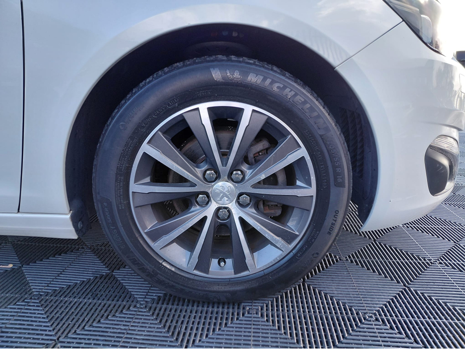 2016 Peugeot 308 1.2L Petrol For Sale Images