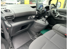 2025 Opel Combo 1.5L Diesel For Sale Images