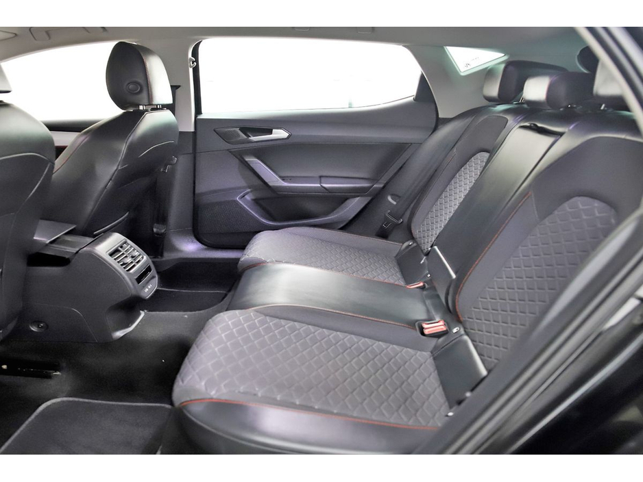 SEAT Leon 1.4 FR E-HYBRID DSG 204BHP HALF LEATHER*SPORT SEATS* — thumbnail 15