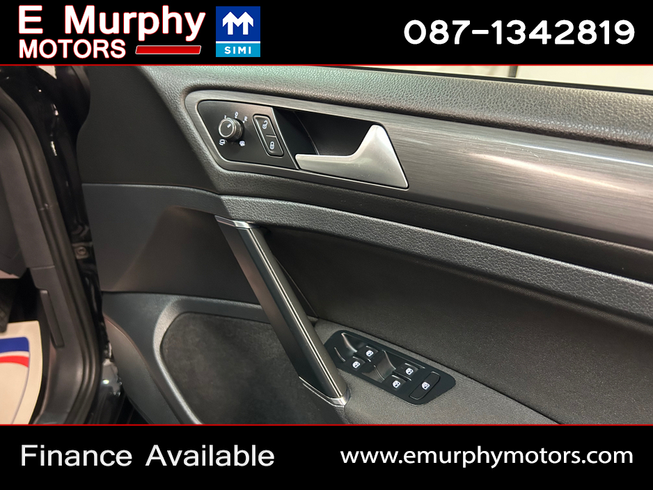 2019 Volkswagen Golf 1.5L Petrol For Sale Images