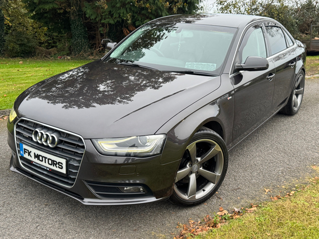2015 AUDI A4 2.0 TDI 177 QUATTRO ST SE 4DR