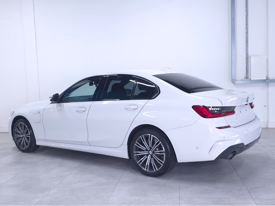 2021 BMW 3 Series 2L Petrol Plug-in Hybrid For Sale Images