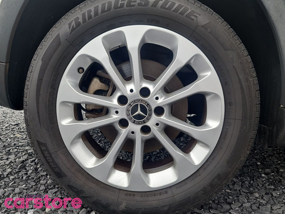 Mercedes-Benz GLA Class GLA 180 — thumbnail 14
