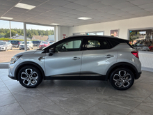 2023 Renault Captur 1.6L Hybrid For Sale Images