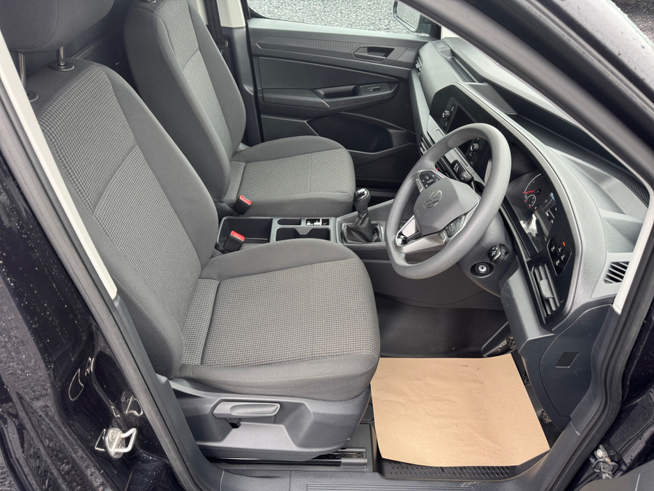 2023 Volkswagen Caddy 2L Diesel For Sale Images