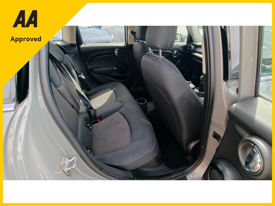 2019 MINI Hatch 1.5L Petrol For Sale Images