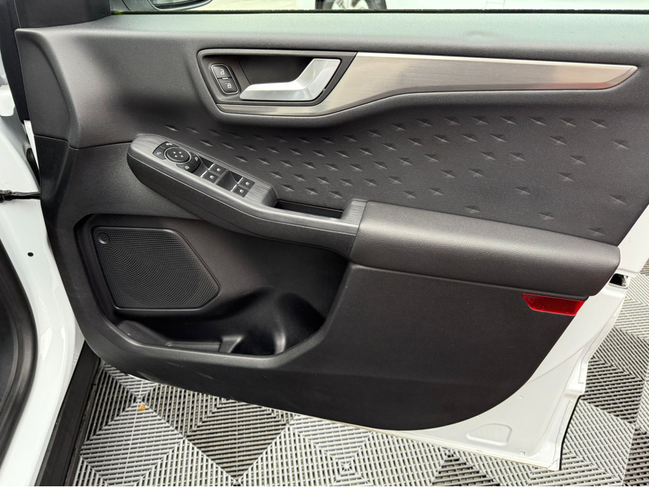 2021 Ford Kuga 1.5L Diesel For Sale Images