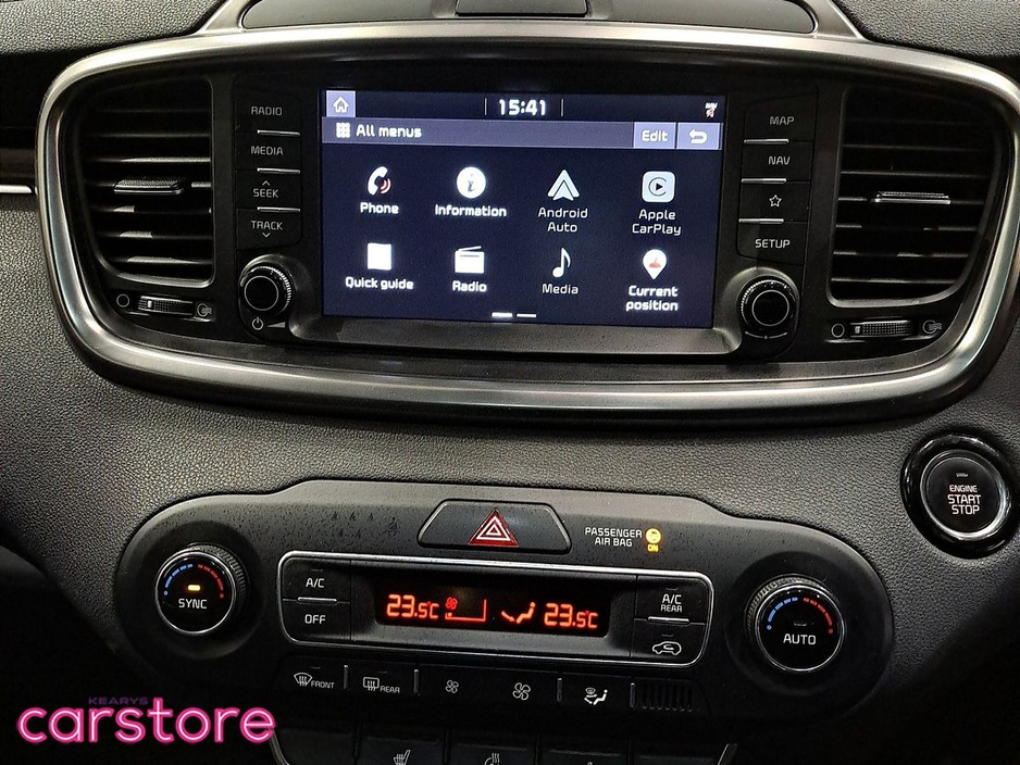 Kia Sorento 2.2 GT Line A/T * Full Kia Service History * 1 Owner Car — thumbnail 18