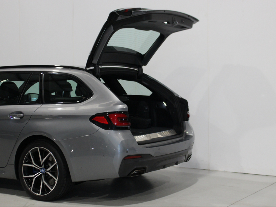 2022 BMW 5 Series 2L Hybrid For Sale Images