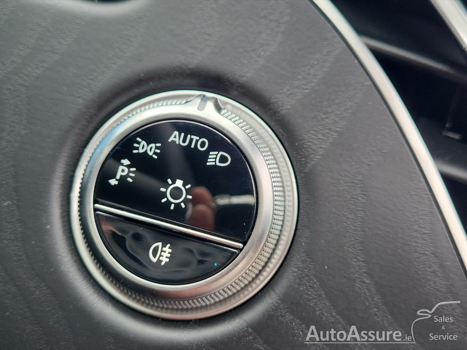 2025 Mercedes-Benz E Class 2L Hybrid For Sale Images