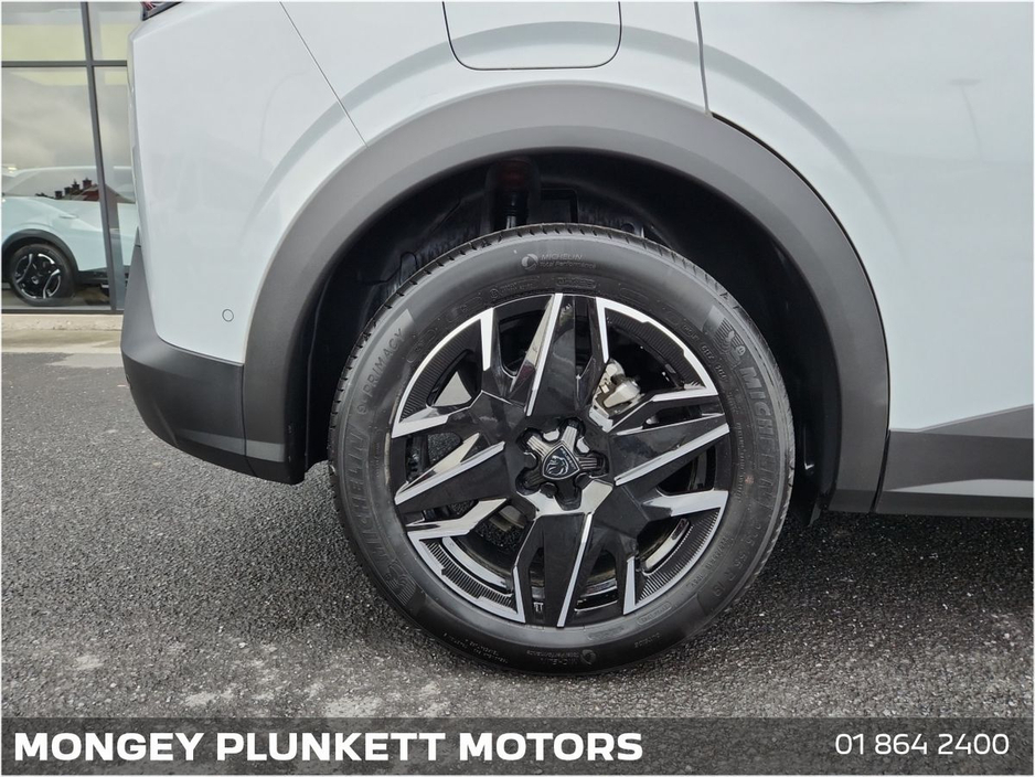 2025 Peugeot 3008 1.2L Petrol For Sale Images