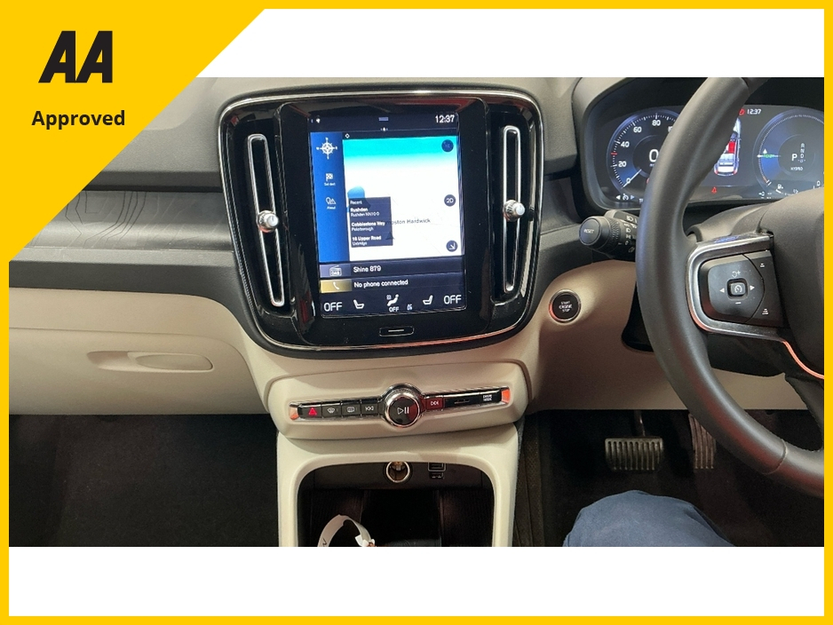 2023 Volvo XC40 1.5L Petrol Plug-in Hybrid For Sale Images