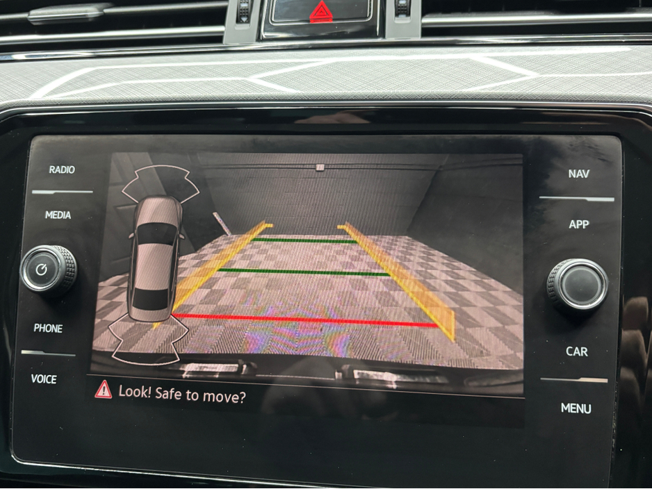 2021 Volkswagen Passat 2L Diesel For Sale Images