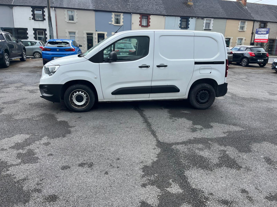 2023 Opel Combo 1.5L Diesel For Sale Images