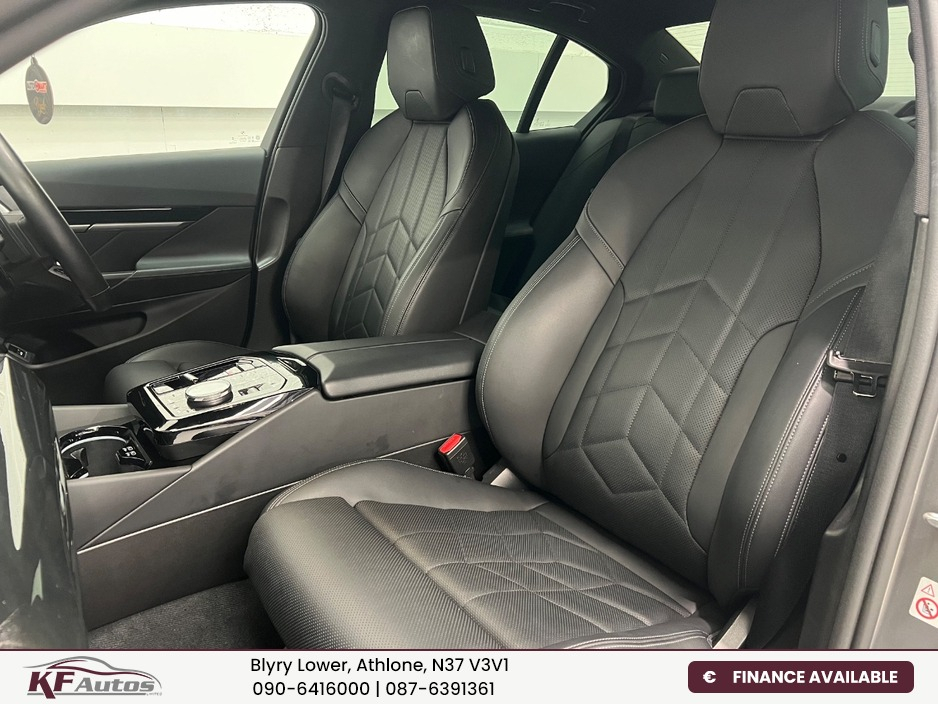 2024 BMW 5 Series 2L Petrol Plug-in Hybrid For Sale Images