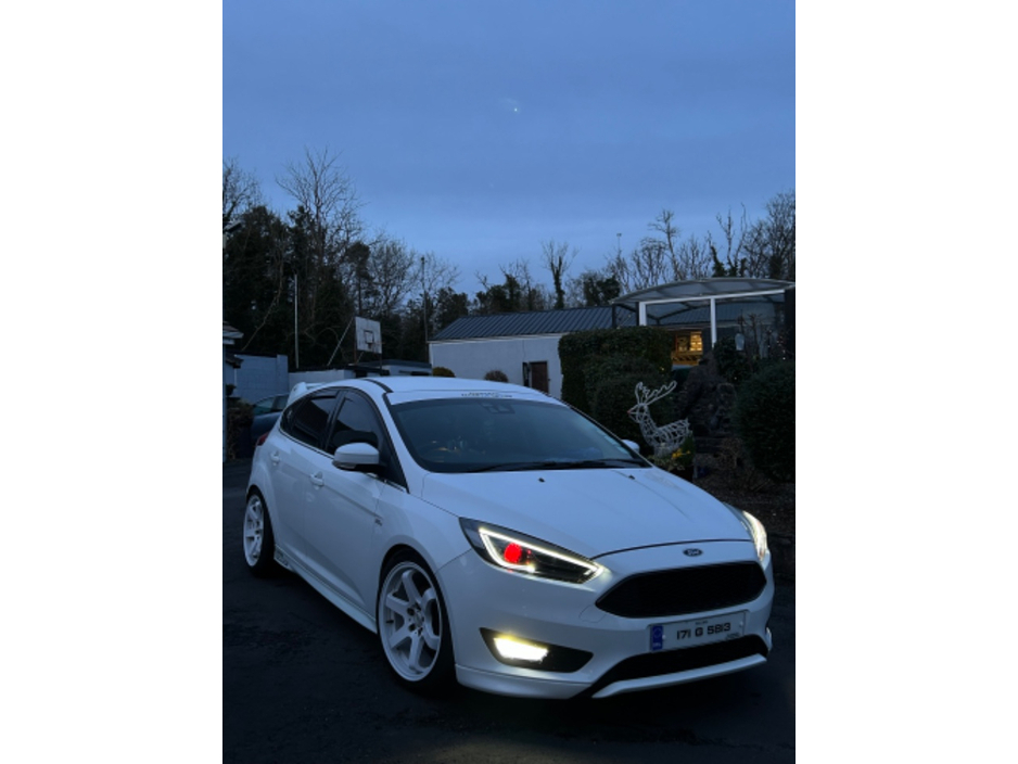 Ford Focus 1.5 TDCI TITANIUM S/S 12 120PS 5DR