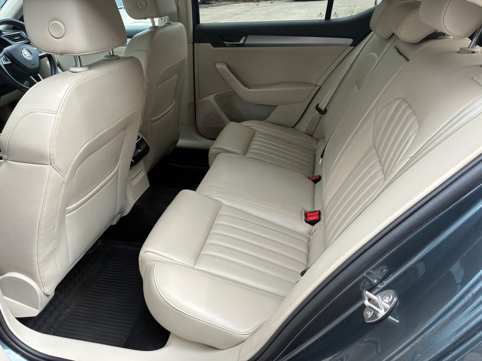 2018 Skoda Superb 2L Diesel For Sale Images