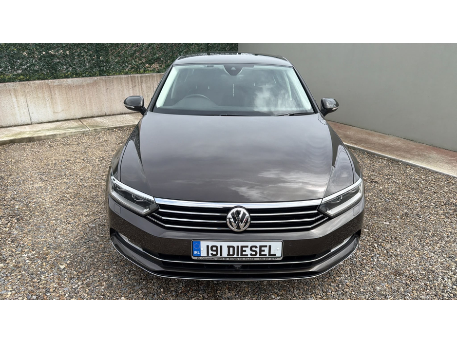 2019 Volkswagen Passat 2L Diesel For Sale Images