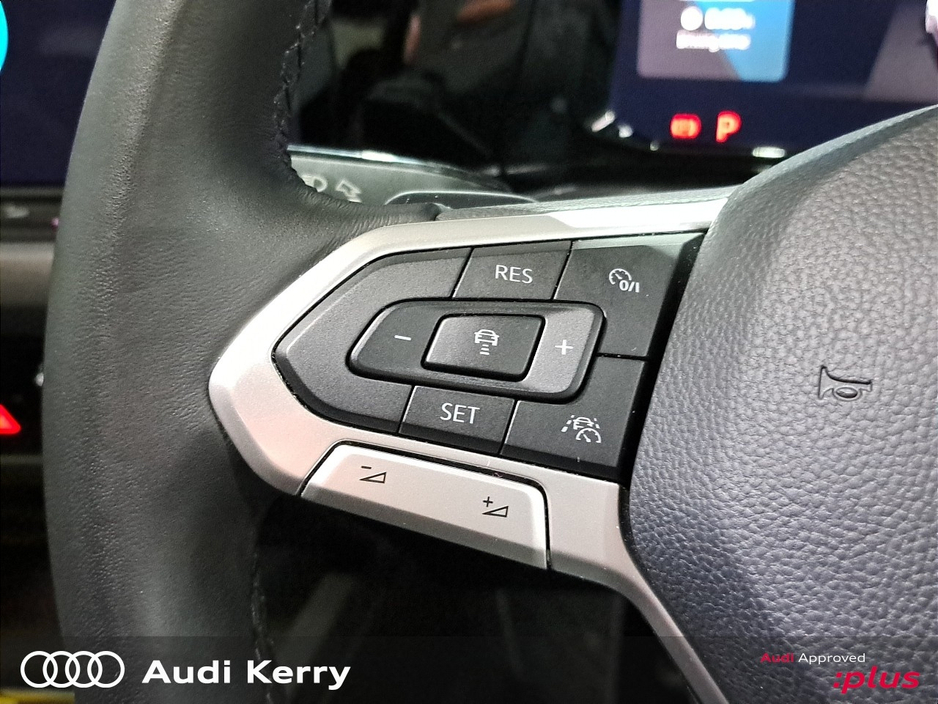 Volkswagen Golf 1.5TSI MHEV 130BHP STYLE AUTOMATIC WITH TINTED REAR WINDOWS, UPGRADED ALLOYS AND WINTER PACK — thumbnail 20