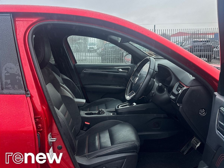 2022 Renault Arkana 1.6L Petrol For Sale Images