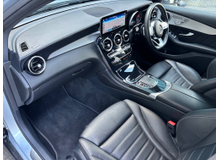 2022 Mercedes-Benz GLC Class 2.0L Diesel For Sale Images