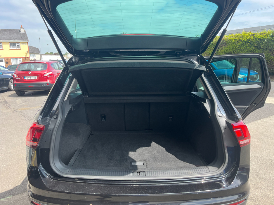 2016 Volkswagen Tiguan 2.0L Diesel For Sale Images