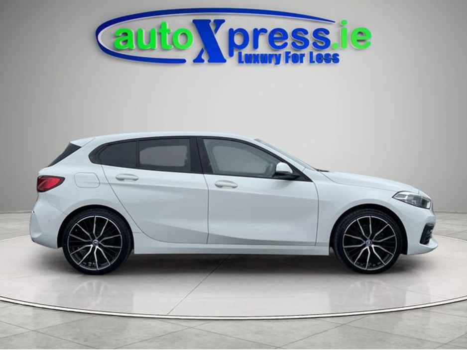 BMW 1 Series 118D PLAY Automatic — thumbnail 11
