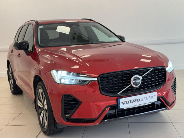 2023 VOLVO XC60 T6 Recharge PHEV 350hp AT8 Plus Dark