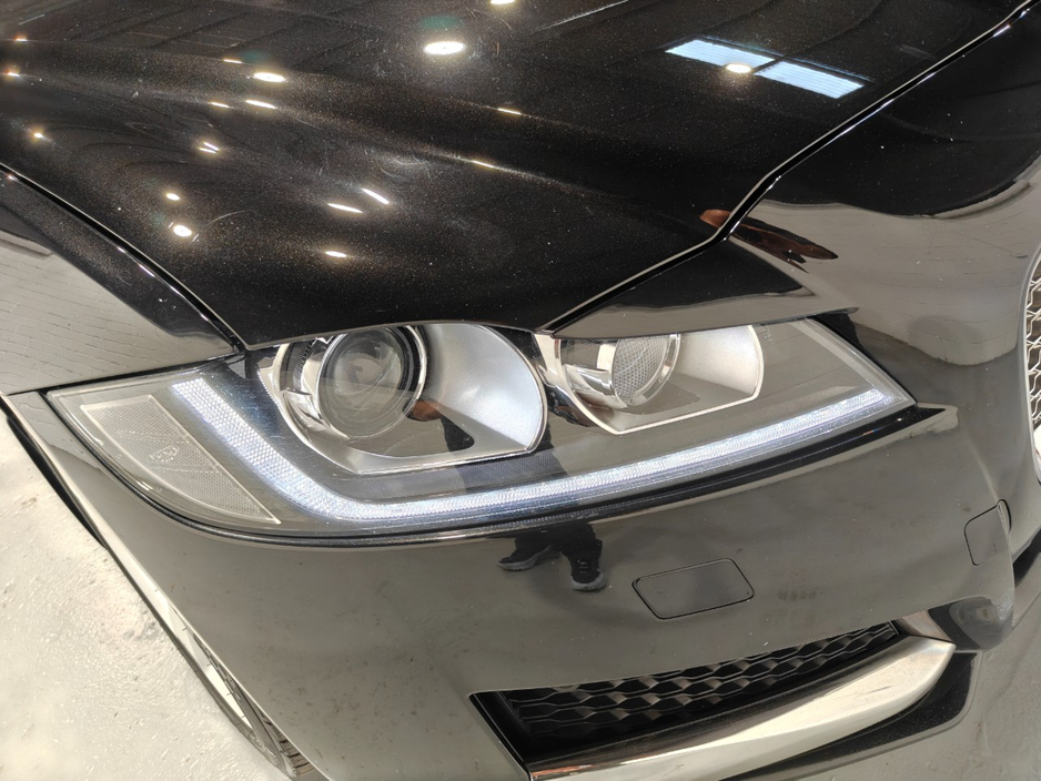 Jaguar XF 2.0 D PORTFOLIO 180PS AUTO 4DR — thumbnail 9