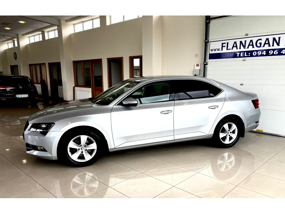 2017 Skoda Superb 1.6L Diesel For Sale Images