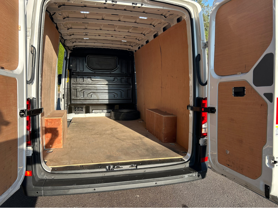 2024 Volkswagen Crafter 2L Diesel For Sale Images