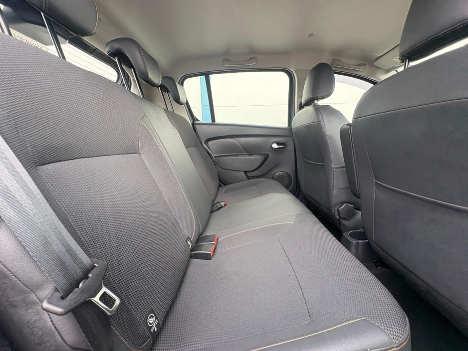 Dacia Sandero STEPWAY SE SUMMIT 1.5 DCI 90 P 4DR — thumbnail 7