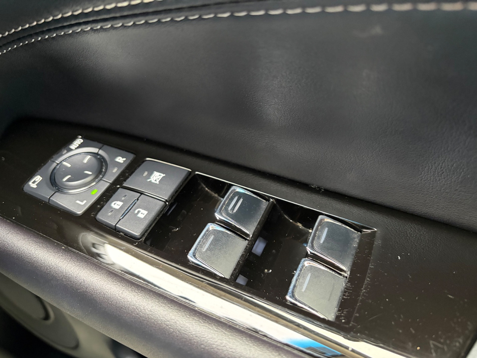 2016 Lexus GS 300 H 2.5L Petrol Hybrid For Sale Images