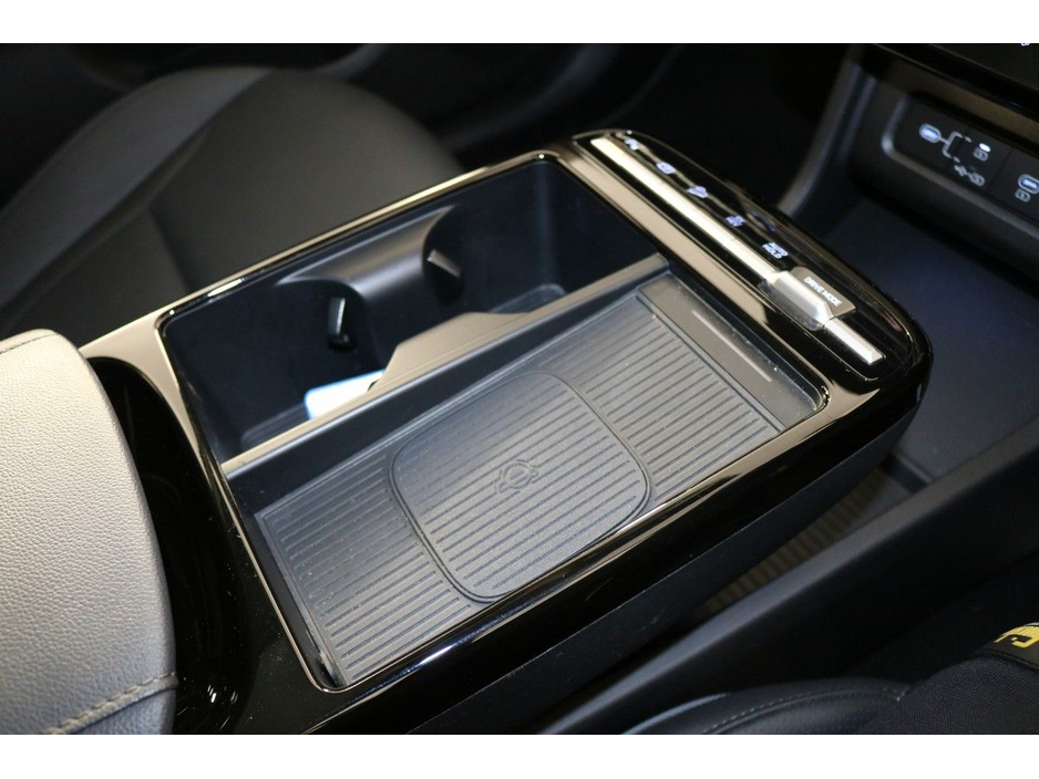 Hyundai Tucson PHEV Platinum 1.6L Petrol Automatic SUV - Plug in Hybrid - — thumbnail 14