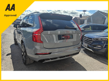 2024 Volvo XC90 2L Petrol Plug-in Hybrid For Sale Images