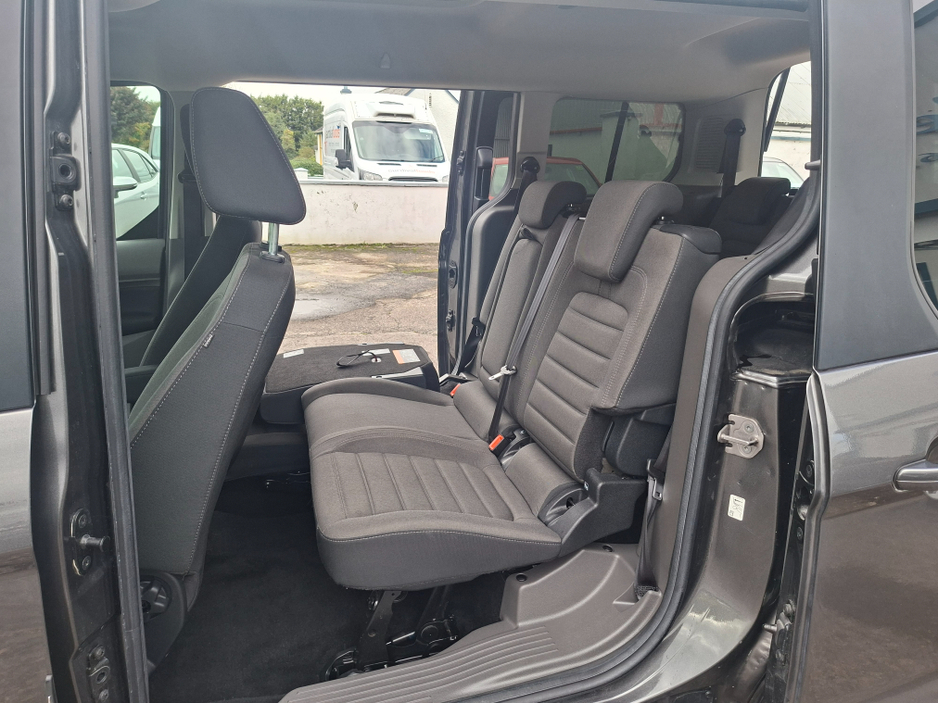 2022 Ford Tourneo Connect 1.5L Diesel For Sale Images