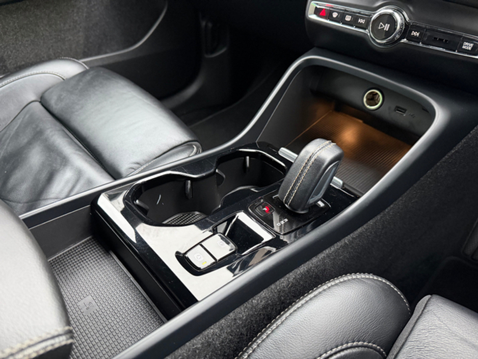 2021 Volvo XC40 1.5L Petrol Plug-in Hybrid For Sale Images