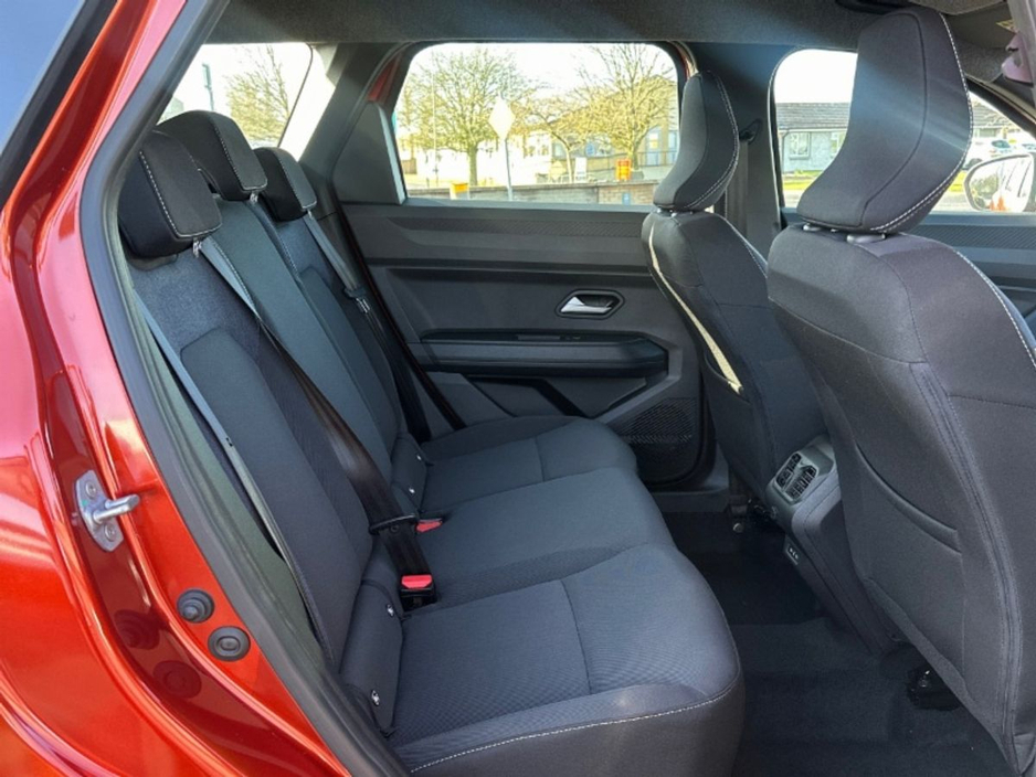 2026 Dacia Bigster 1.2L Petrol Hybrid For Sale Images