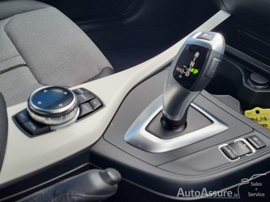 BMW 1 Series 116I SE *** Half Leather Interior / Reversing Camera / Daytime LED *** — thumbnail 25