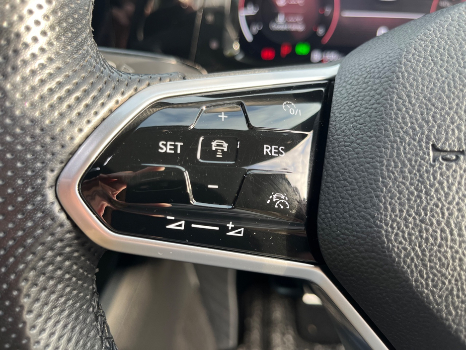 2021 Volkswagen Golf 1.5L Petrol For Sale Images