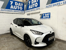 2025 Toyota Yaris 1.5L Petrol Hybrid For Sale Images