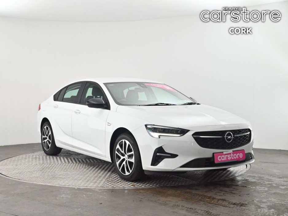 2021 Opel Insignia