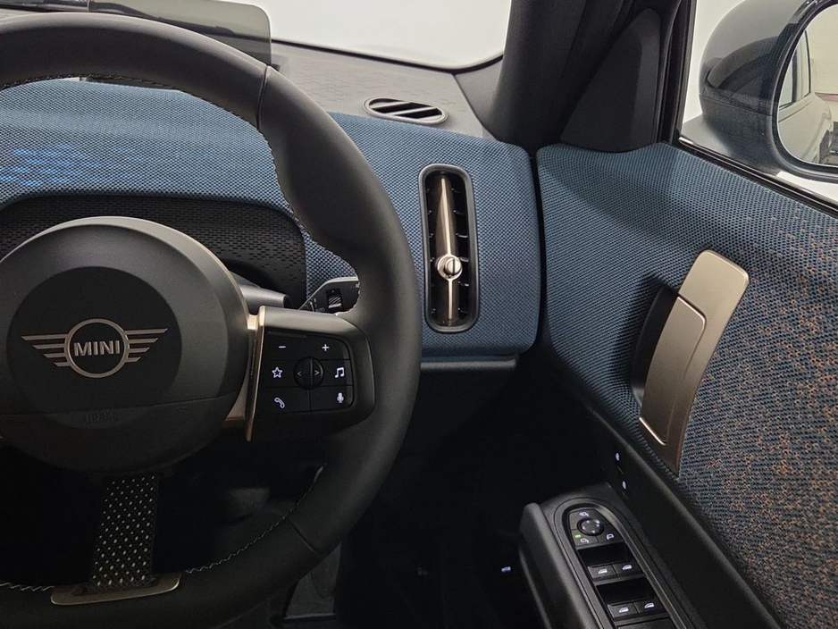 2024 MINI Countryman 1.5L Petrol Hybrid For Sale Images