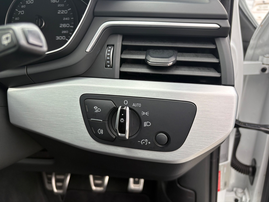 2017 Audi A4 2L Diesel For Sale Images