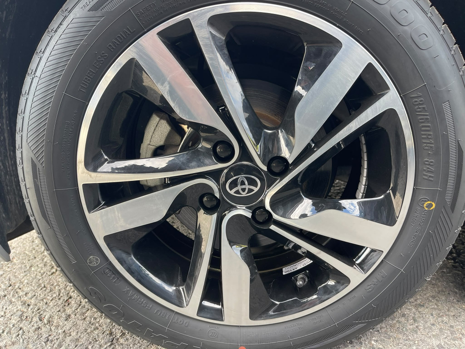 2022 Toyota Yaris 1.5L Petrol Hybrid For Sale Images