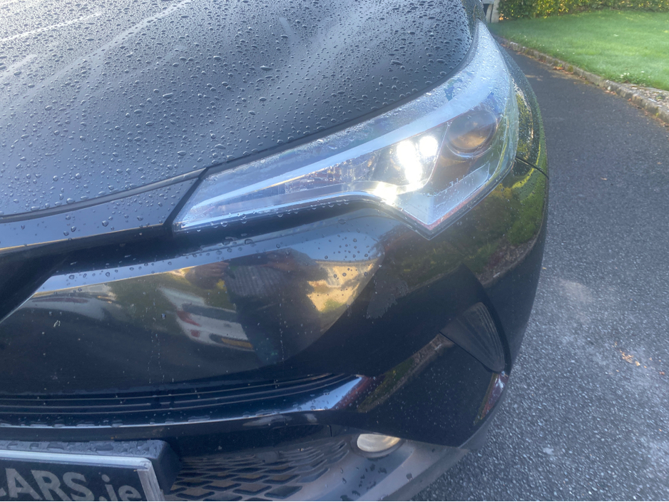 2018 Toyota C-HR 1.8L Hybrid For Sale Images